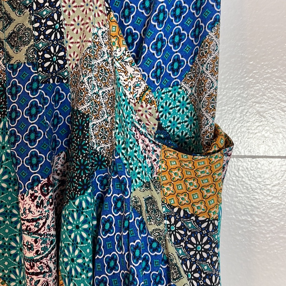 Pyramid Collection 14~Blue Multi Patchwork-Look D… - image 3